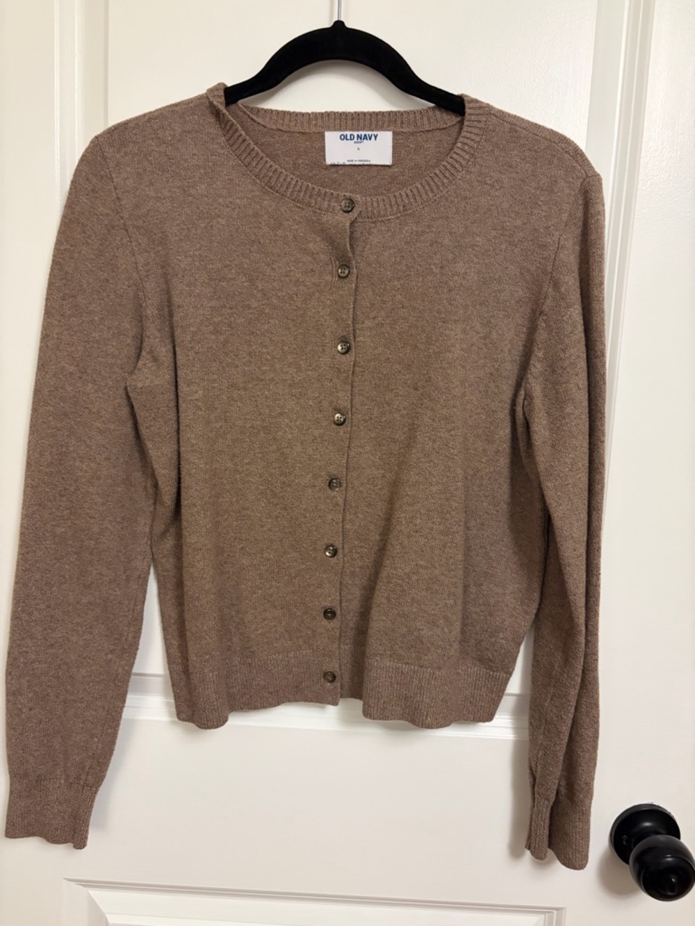 Old Navy Women's Taupe Button-Front Crewneck Cardigan